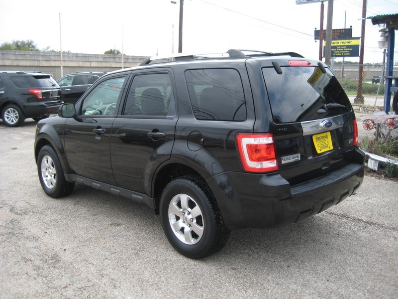 Ford Escape Vehicle Image 03
