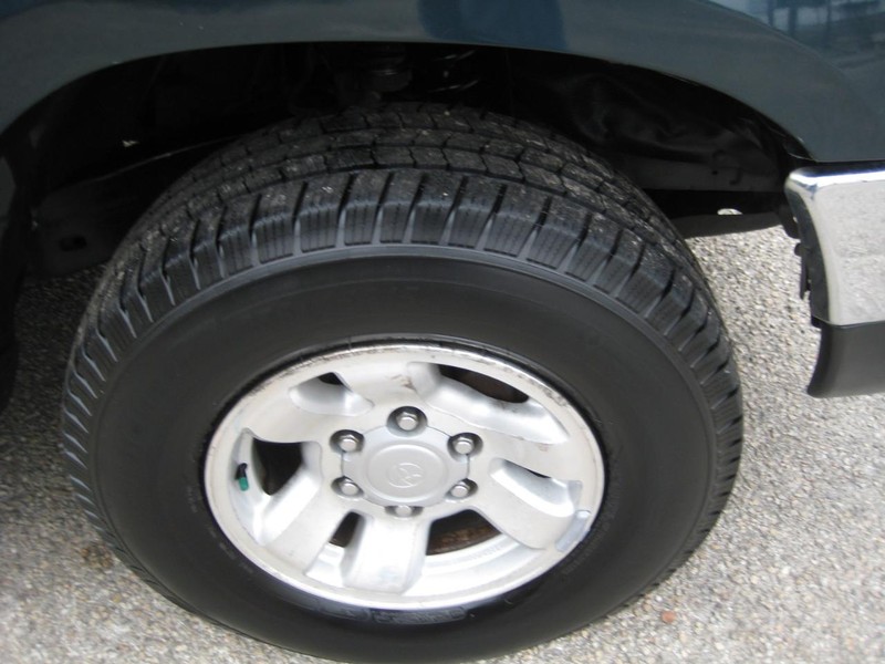 Toyota 4Runner Vehicle Image 10