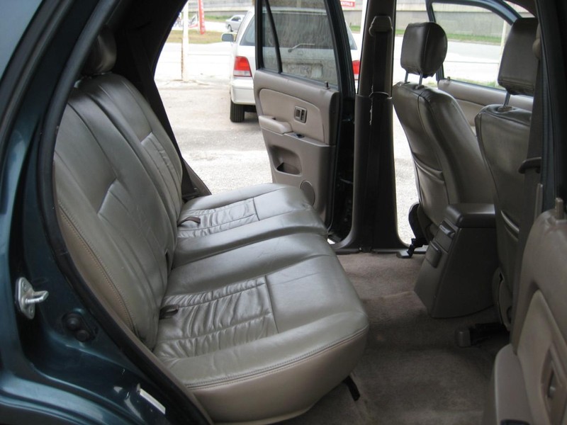 Toyota 4Runner Vehicle Image 21