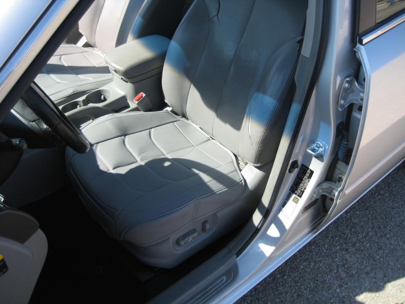 Kia Optima Vehicle Full-screen Gallery Image 15