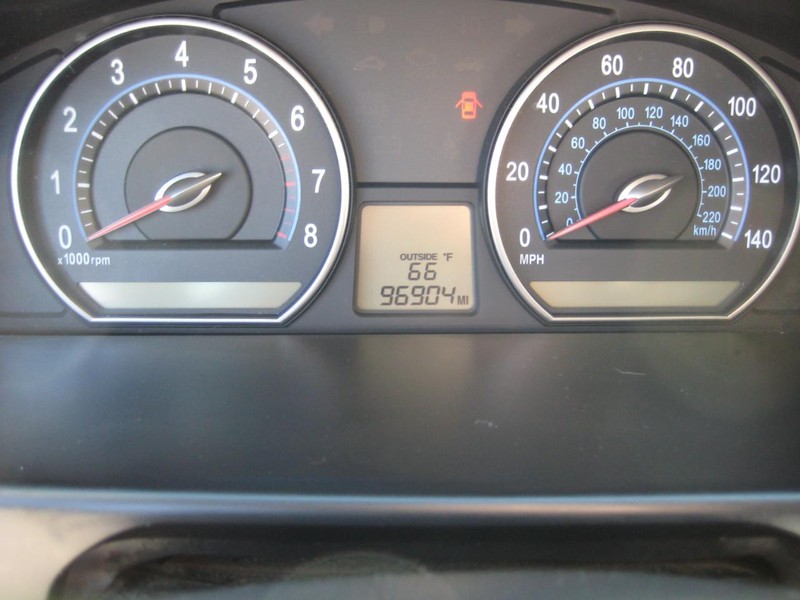 Kia Optima Vehicle Full-screen Gallery Image 16