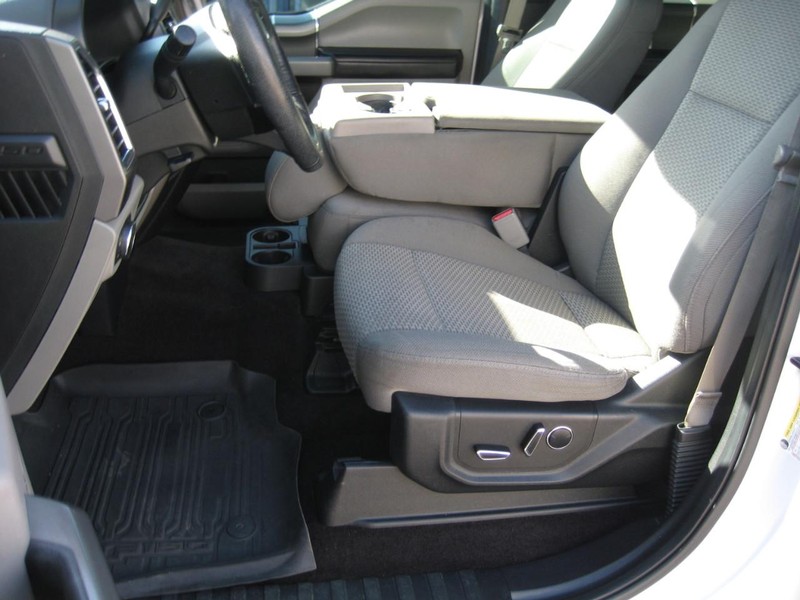 Ford F-150 Vehicle Image 09