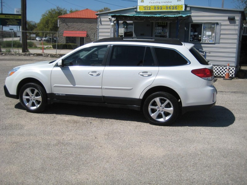 Subaru Outback Vehicle Image 02
