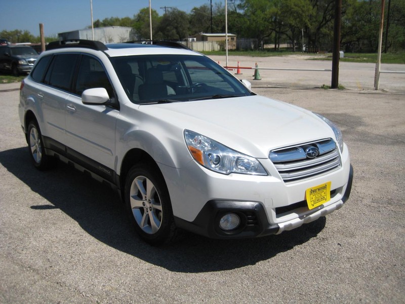 Subaru Outback Vehicle Image 06
