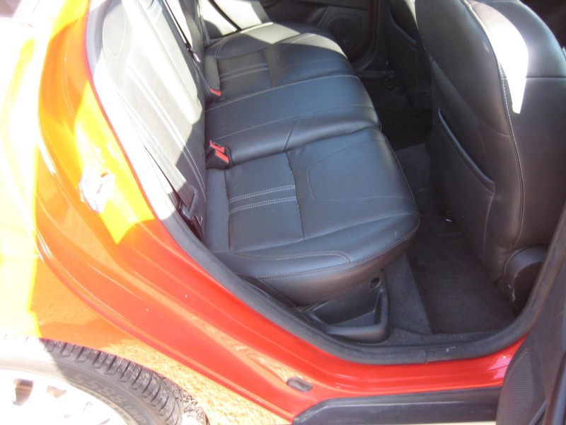 Ford Focus Vehicle Image 13