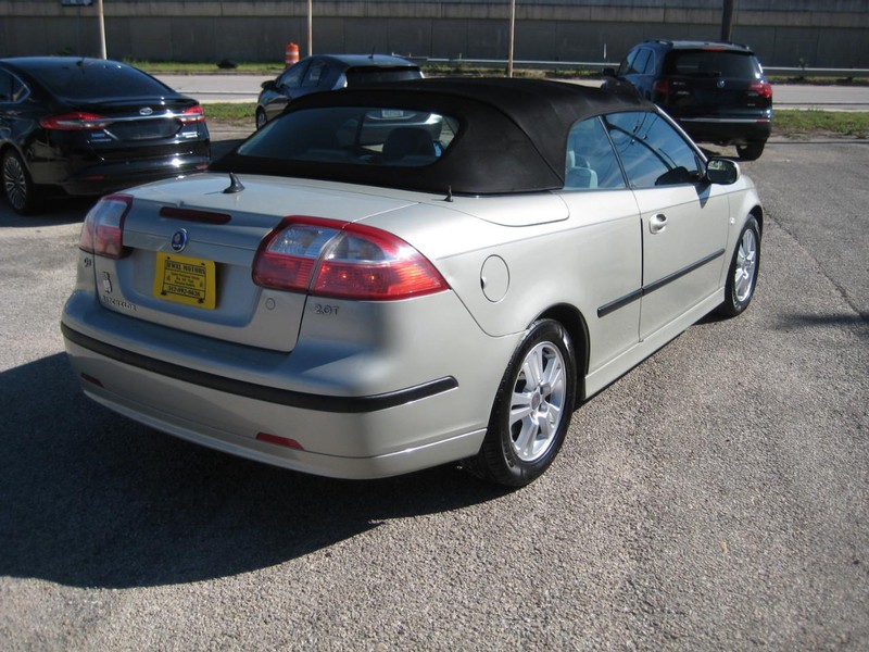 Saab 9-3 Vehicle Image 04