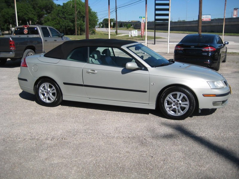 Saab 9-3 Vehicle Image 05