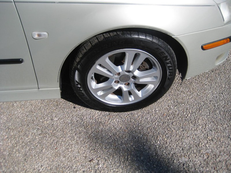 Saab 9-3 Vehicle Image 11