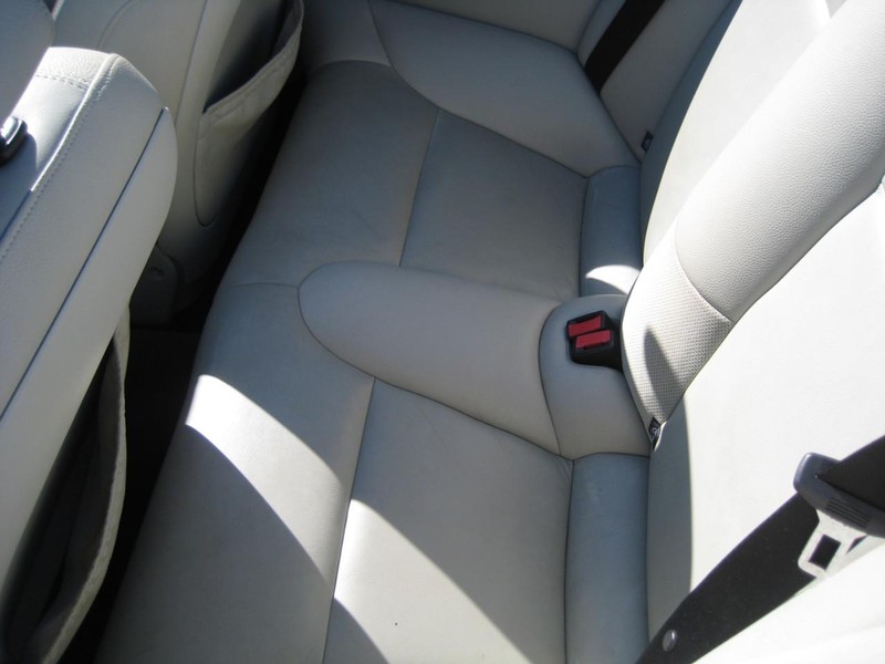 Saab 9-3 Vehicle Image 17