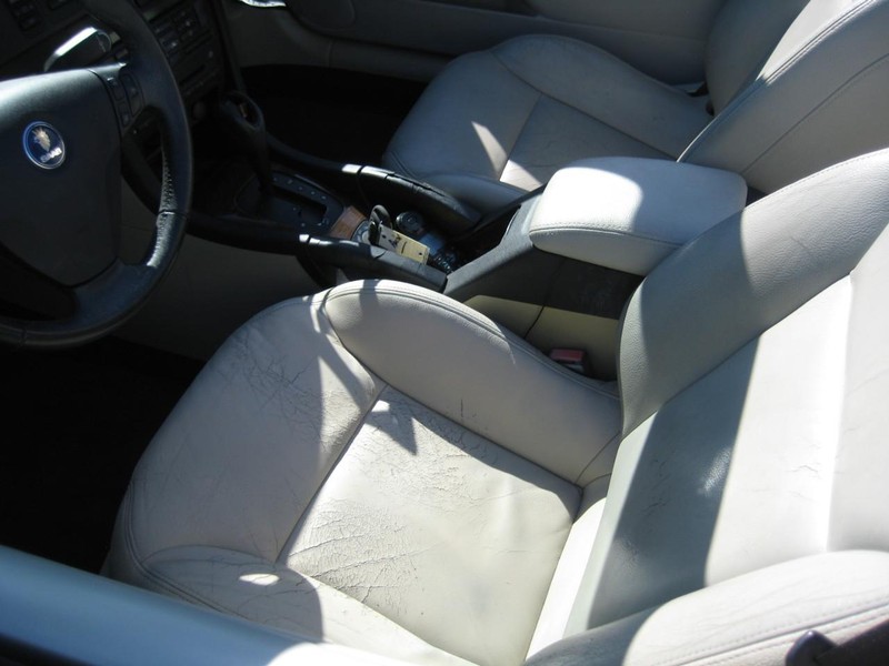 Saab 9-3 Vehicle Image 18