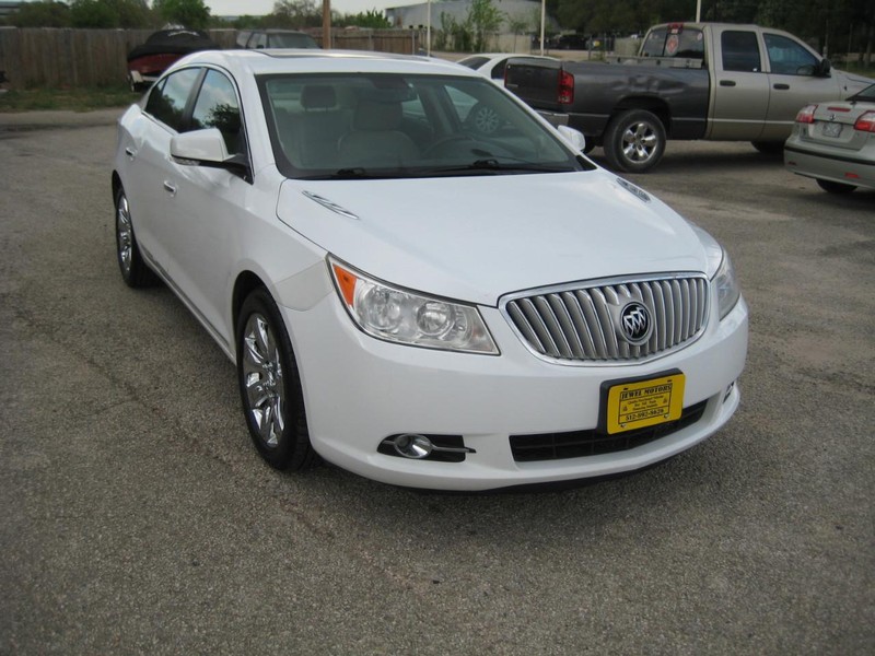 Buick LaCrosse Vehicle Image 06