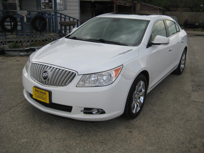 Buick LaCrosse Vehicle Image 07