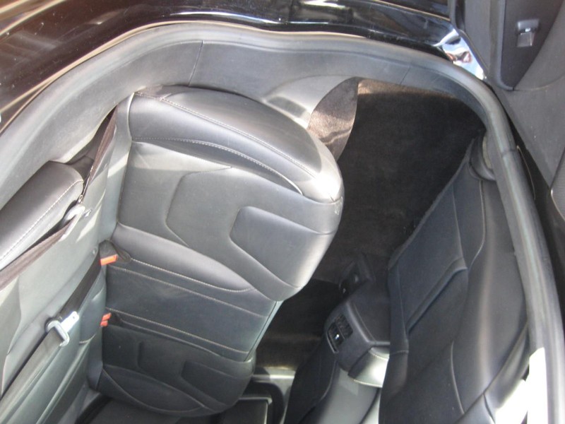 Ford Fusion Hybrid Vehicle Image 22