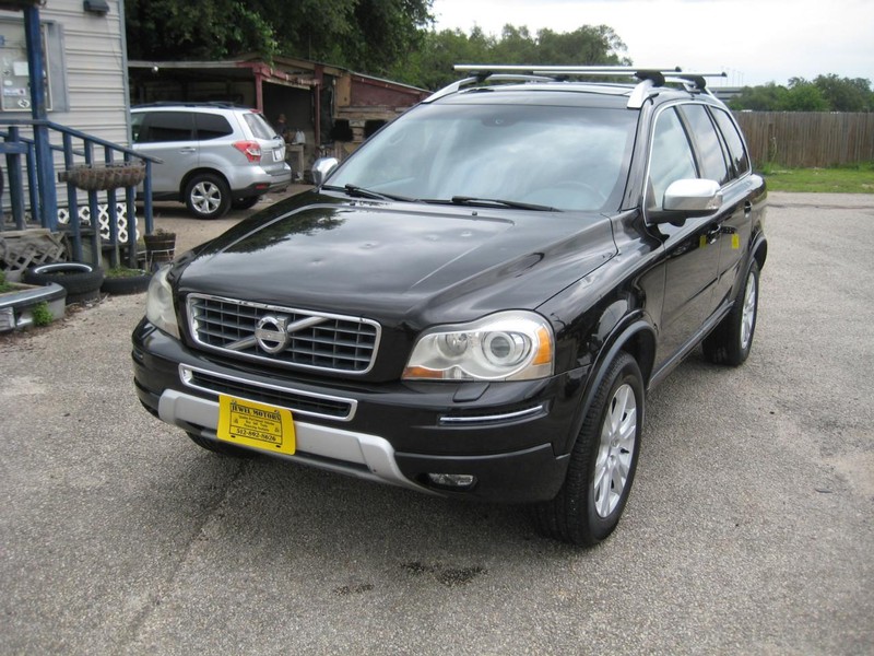 Volvo XC90 Vehicle Full-screen Gallery Image 07