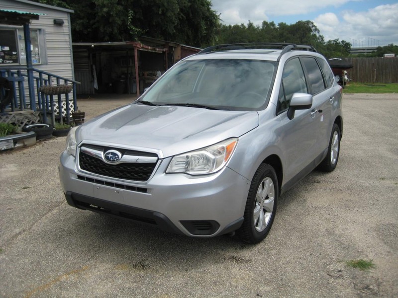 Subaru Forester Vehicle Full-screen Gallery Image 06