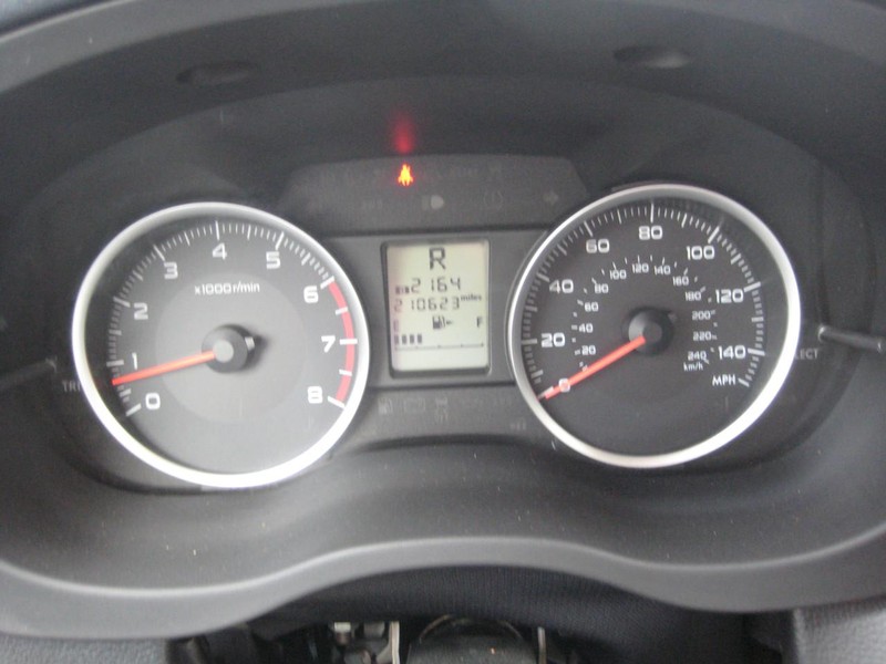 Subaru Forester Vehicle Full-screen Gallery Image 21