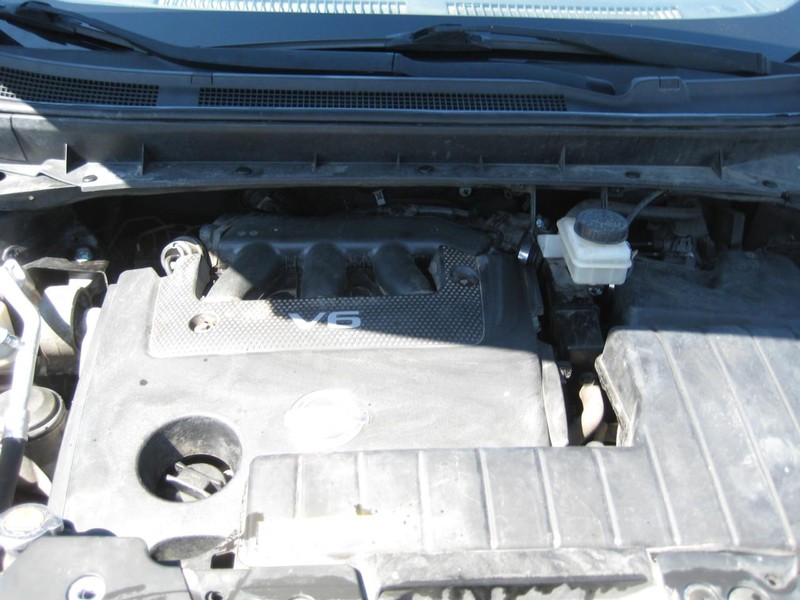 Nissan Murano Vehicle Full-screen Gallery Image 13