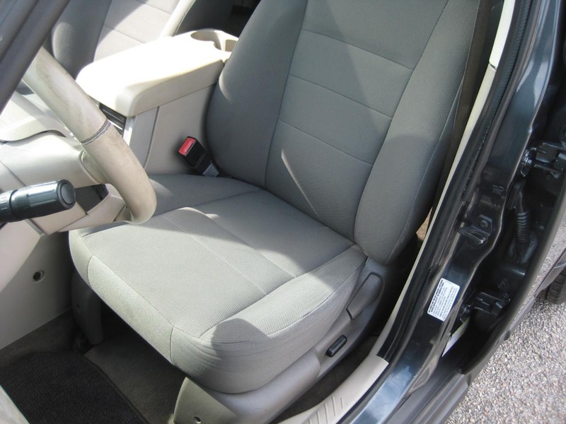 Ford Escape Vehicle Image 14