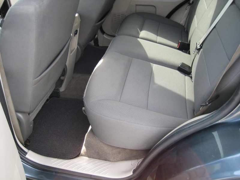 Ford Escape Vehicle Image 16