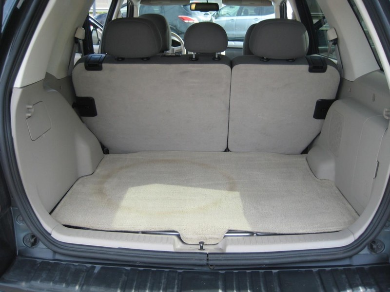 Ford Escape Vehicle Image 17