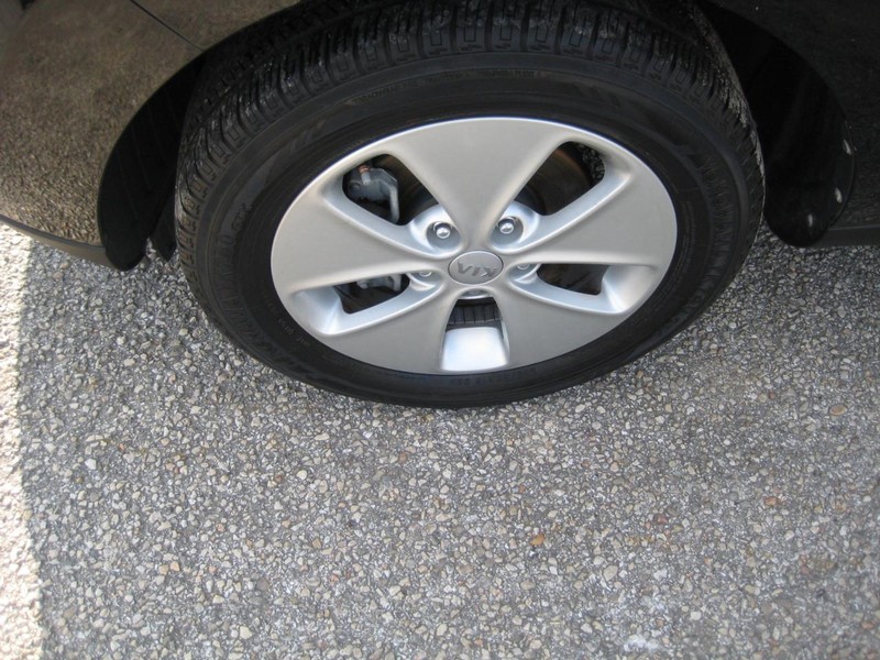 Kia Soul Vehicle Full-screen Gallery Image 07