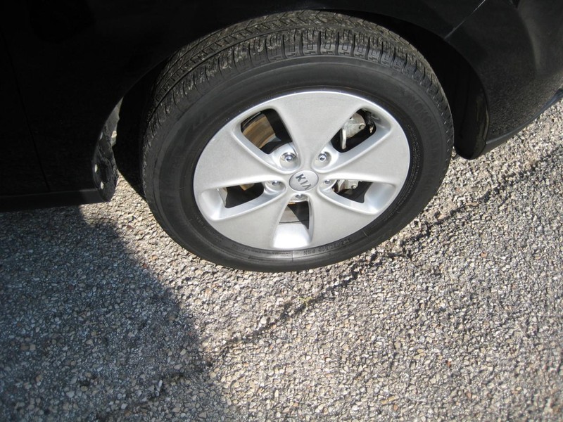 Kia Soul Vehicle Full-screen Gallery Image 10