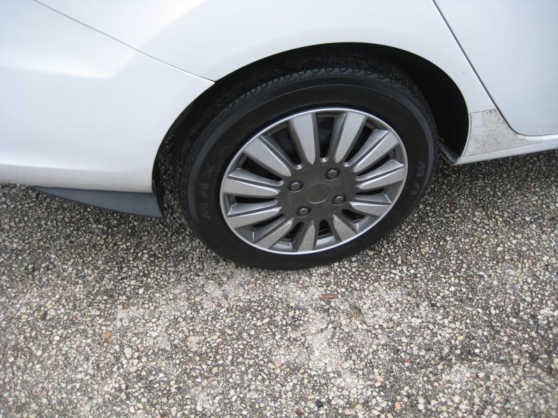 2013 Ford Fiesta SE - Photo 9