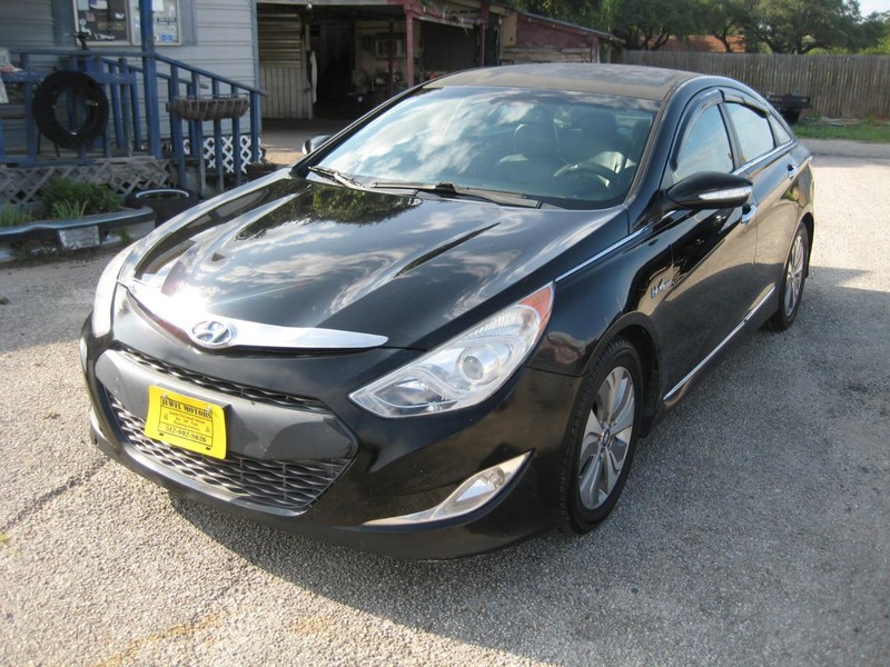 Hyundai Sonata Hybrid Vehicle Image 06
