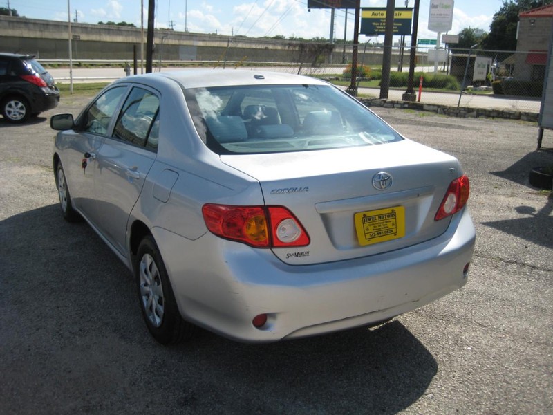 Toyota Corolla Vehicle Image 03