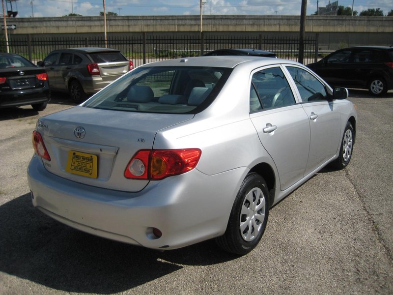 Toyota Corolla Vehicle Image 04