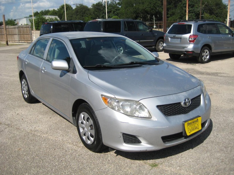 Toyota Corolla Vehicle Image 06
