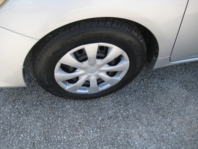 Toyota Corolla Vehicle Image 08