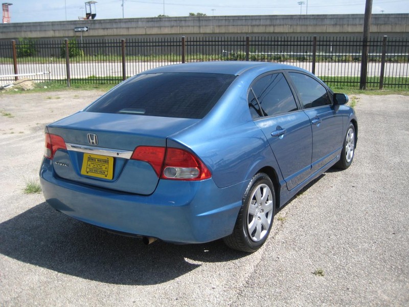 Honda Civic Vehicle Image 04