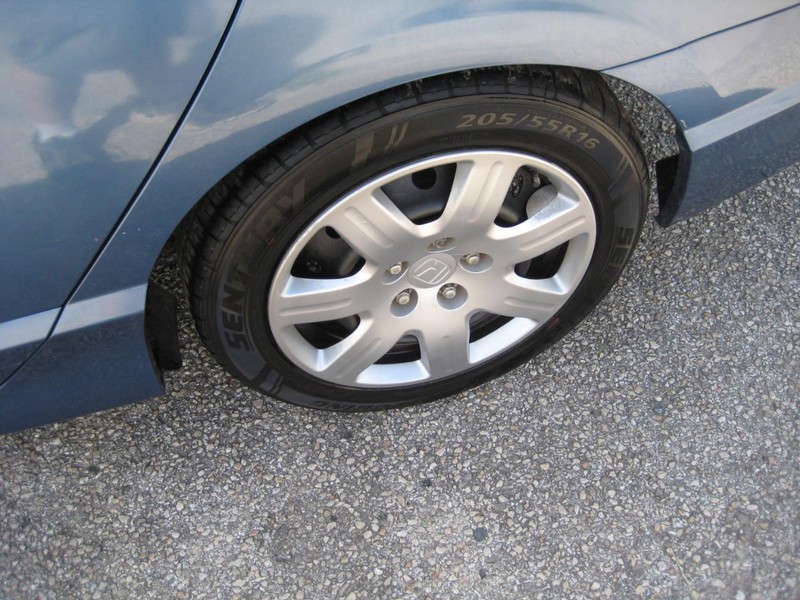 Honda Civic Vehicle Image 09