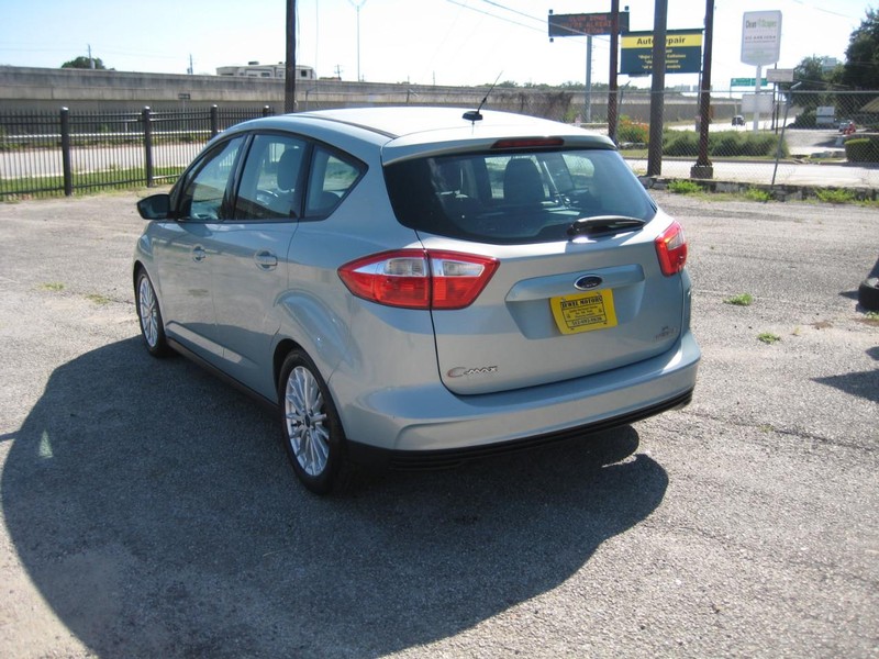 Ford C-Max Hybrid Vehicle Image 03