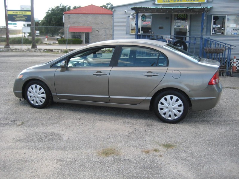 Honda Civic Vehicle Image 02