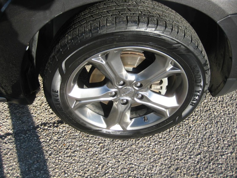 Dodge Journey Vehicle Full-screen Gallery Image 11