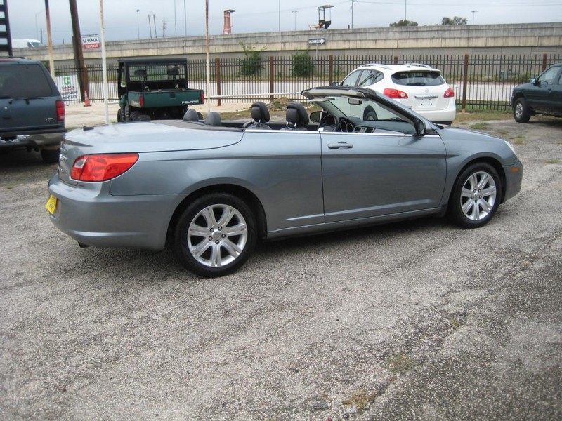 2010 Chrysler Sebring Touring - Photo 14