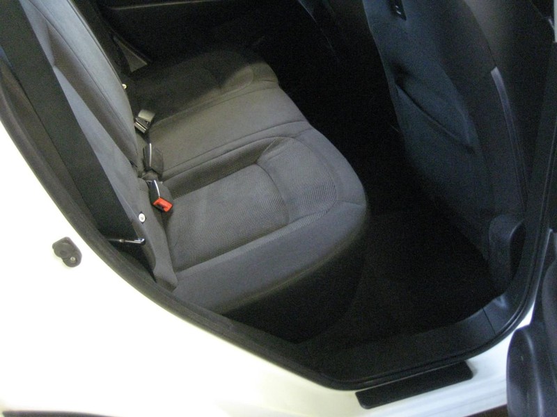 2015 Nissan Rogue Select S - Photo 18
