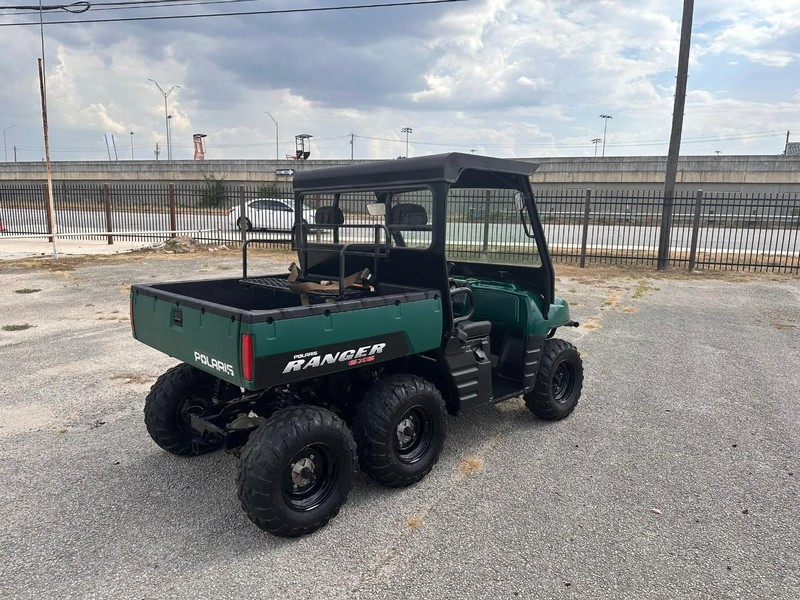 Polaris Ranger Vehicle Image 04