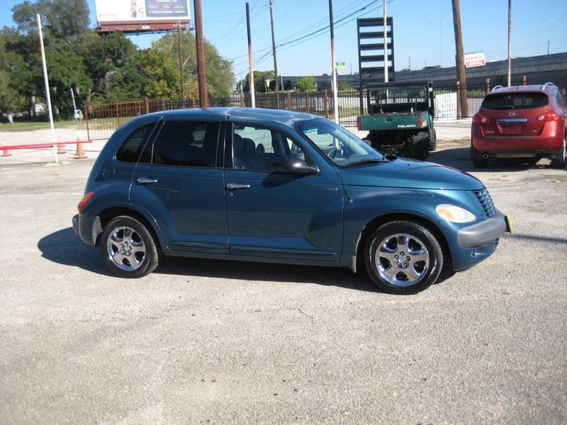 Chrysler PT Cruiser Vehicle Full-screen Gallery Image 05