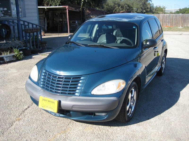 Chrysler PT Cruiser Vehicle Full-screen Gallery Image 07