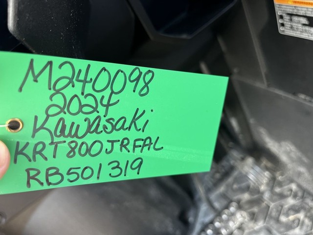 Kawasaki Teryx4? S LE Cypher Camo Gray Vehicle Image 07