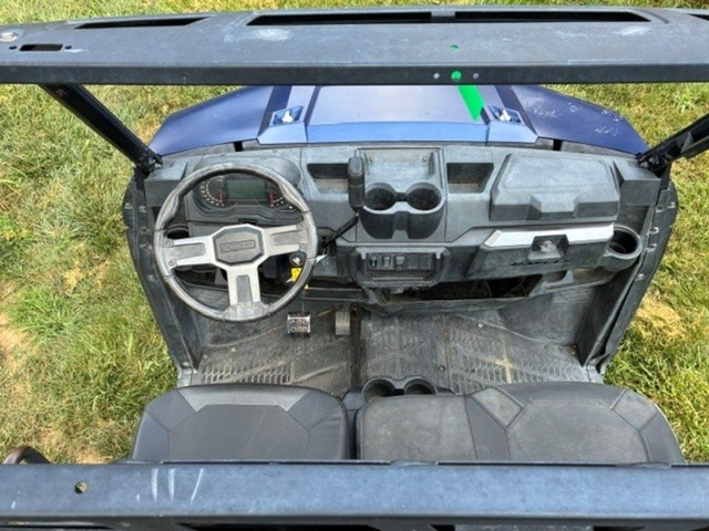 Polaris Ranger XP 1000 Premium Vehicle Image 07