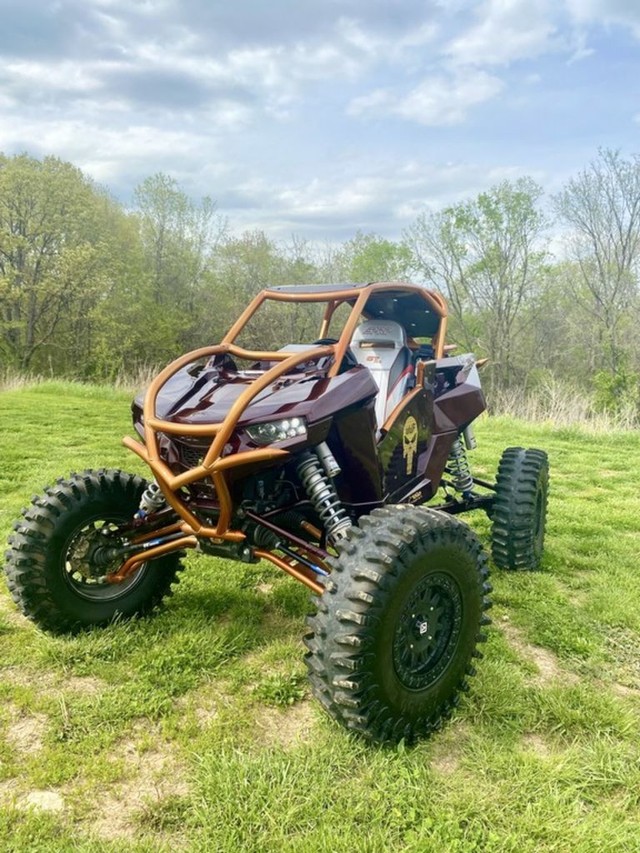 Polaris RZR® RS1 White Lightning Vehicle Image 03