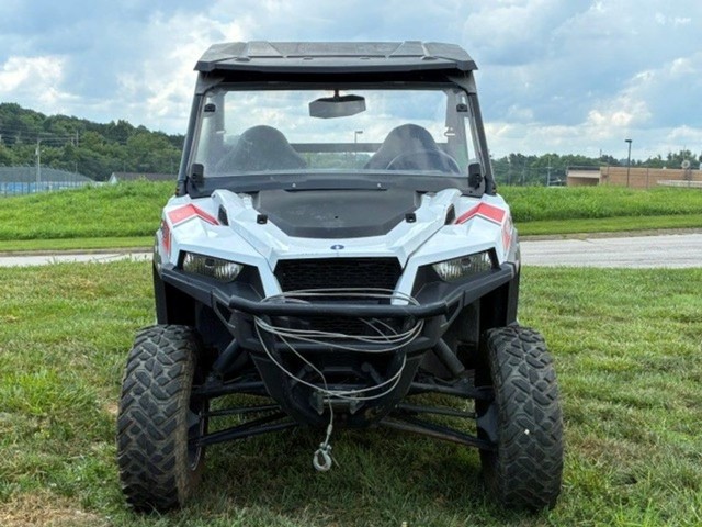 Polaris GENERAL? 1000 EPS White Lightning Vehicle Image 03