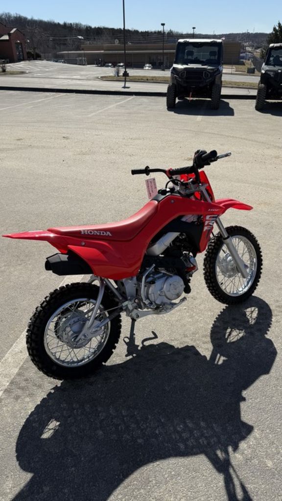 Honda® CRF110F Vehicle Image 04