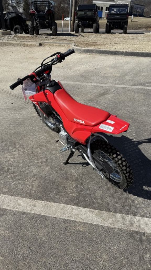 Honda® CRF110F Vehicle Image 03