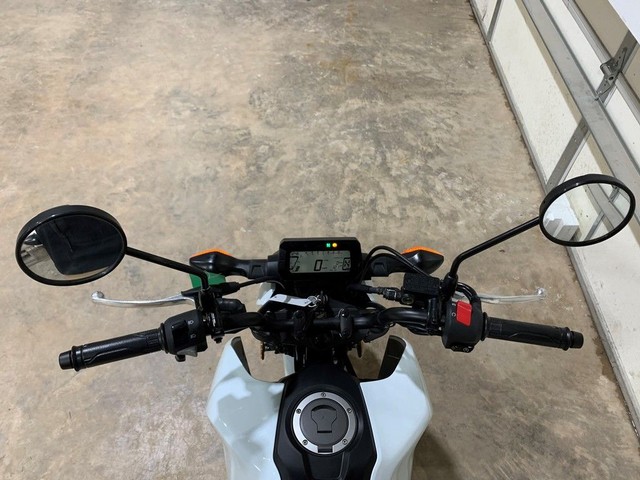 Honda GROM125AS Vehicle Image 03