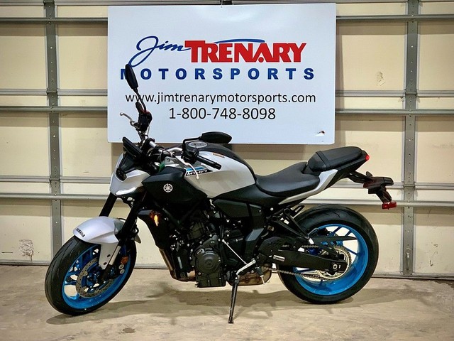 Yamaha MT-07 Vehicle Image 02